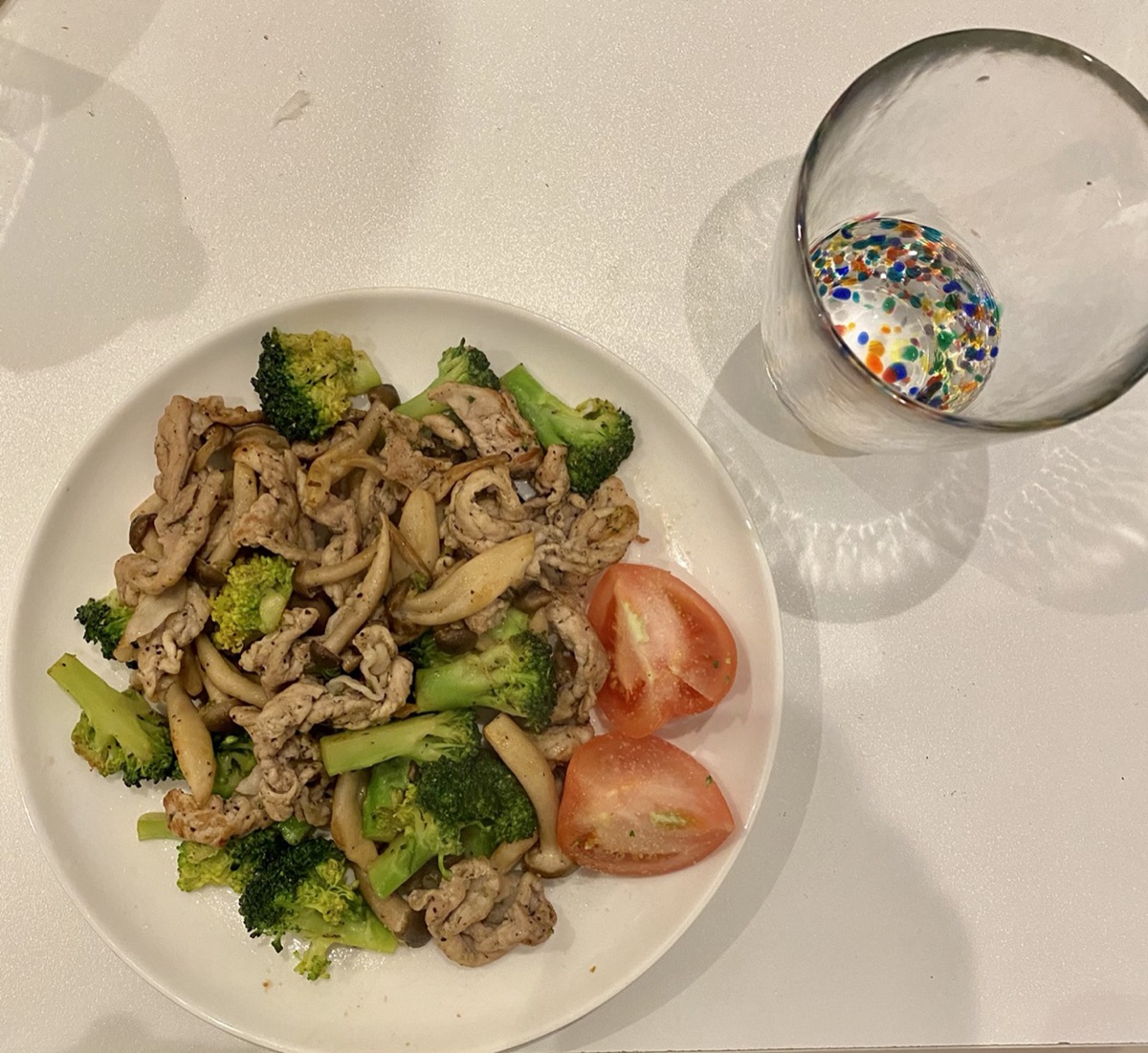 ダイエット中におすすめの夜ご飯、肉と野菜の炒め物